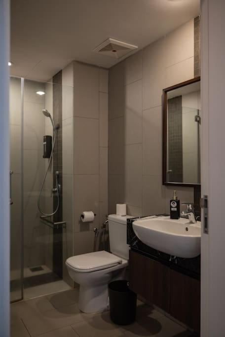 Deluxe Seaview Suite Twin Bed By The Only Bnb Tanjung Tokong Extérieur photo